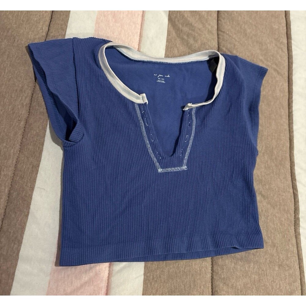 ribbed top